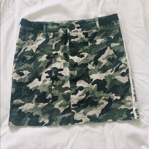Black Labe CAMO skirt!